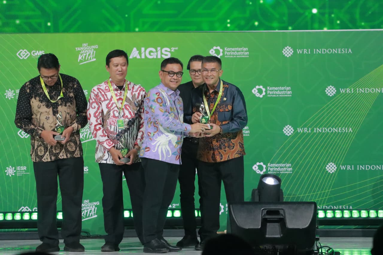 Jabar Raih Penghargaan Implementasi Industri Hijau Terbaik Kedua di AIGIS 2025